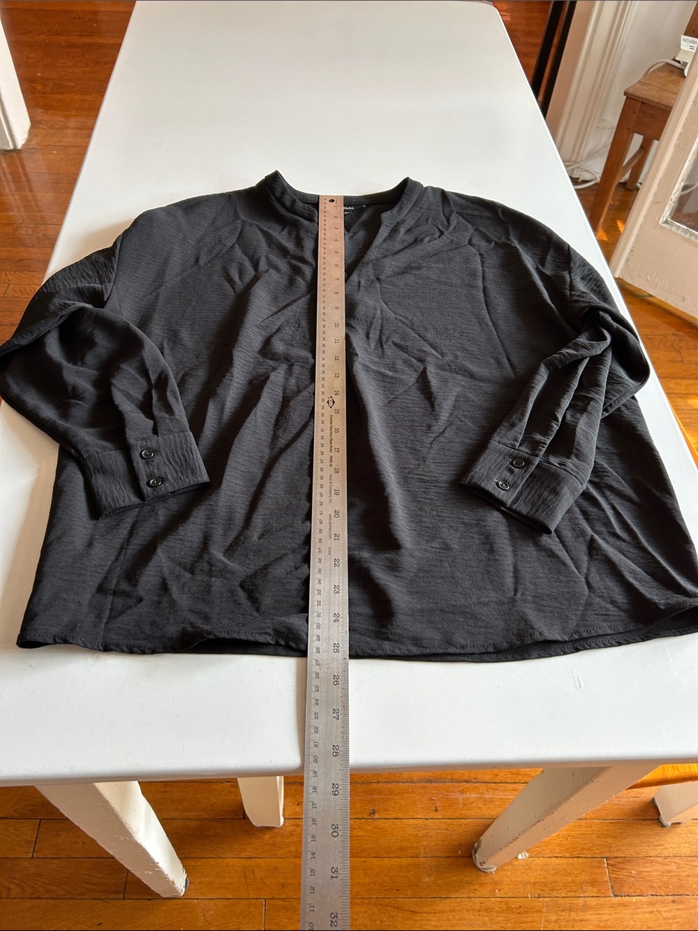 Alfani Black V-Neck Long-Sleeve Blouse, Women's Medium - Picture 4 of 8